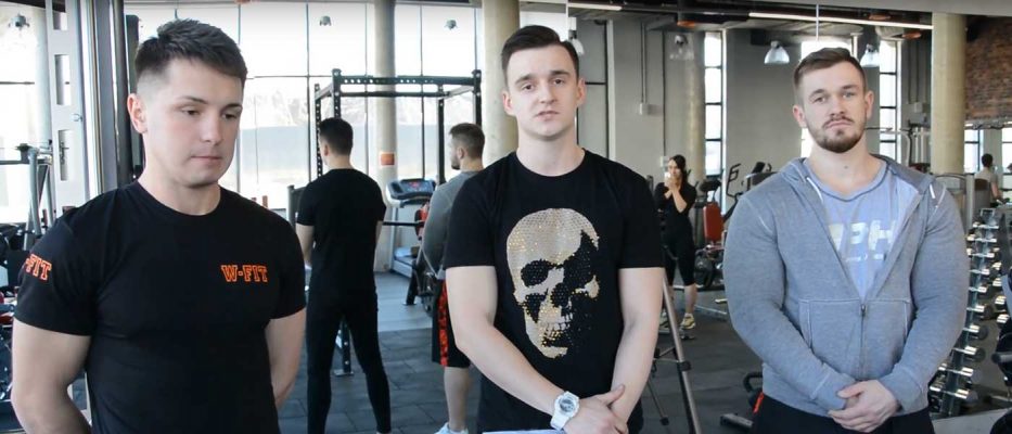 Наибольшее количество приседаний со штангой весом 80 килограммов