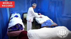 most simultaneous fire massages by one person