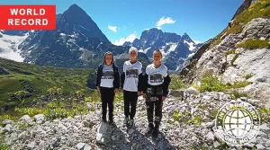 highest altitude dive made by the children in the trio