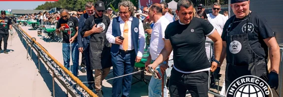 Garik Mkrtchyan’s team preparing record-breaking lula kebab