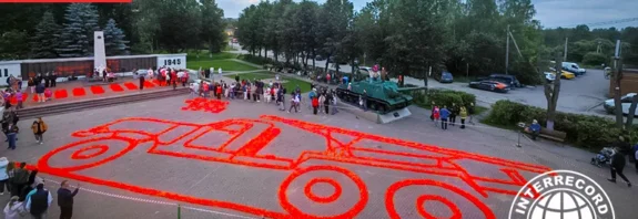 Largest Candle Mosaic in Russia: Katyusha Ignites National Tribute