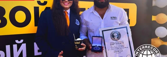 MIVINO Breaks World Record with Giant Ice Cream Cup