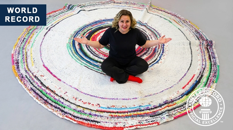 Environmental world record mat made of recycled plastic bags