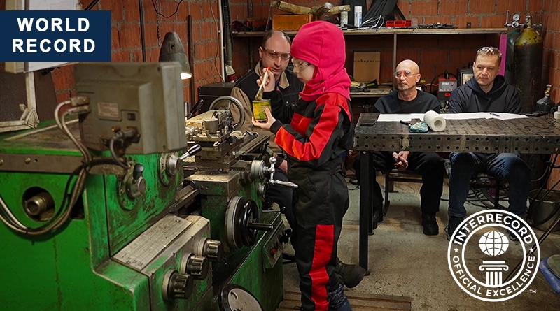 World record set by the youngest girl turner