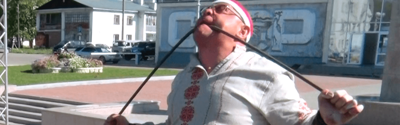 Наибольшее количество согнутых металлических прутов с помощью зубов